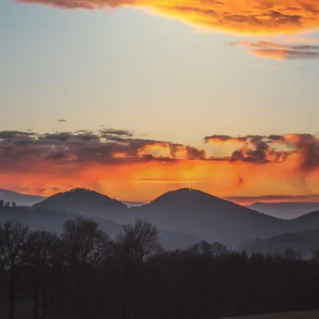 아파트 Kameralny Z Oddzielnym Wejsciem- Blisko Pkp